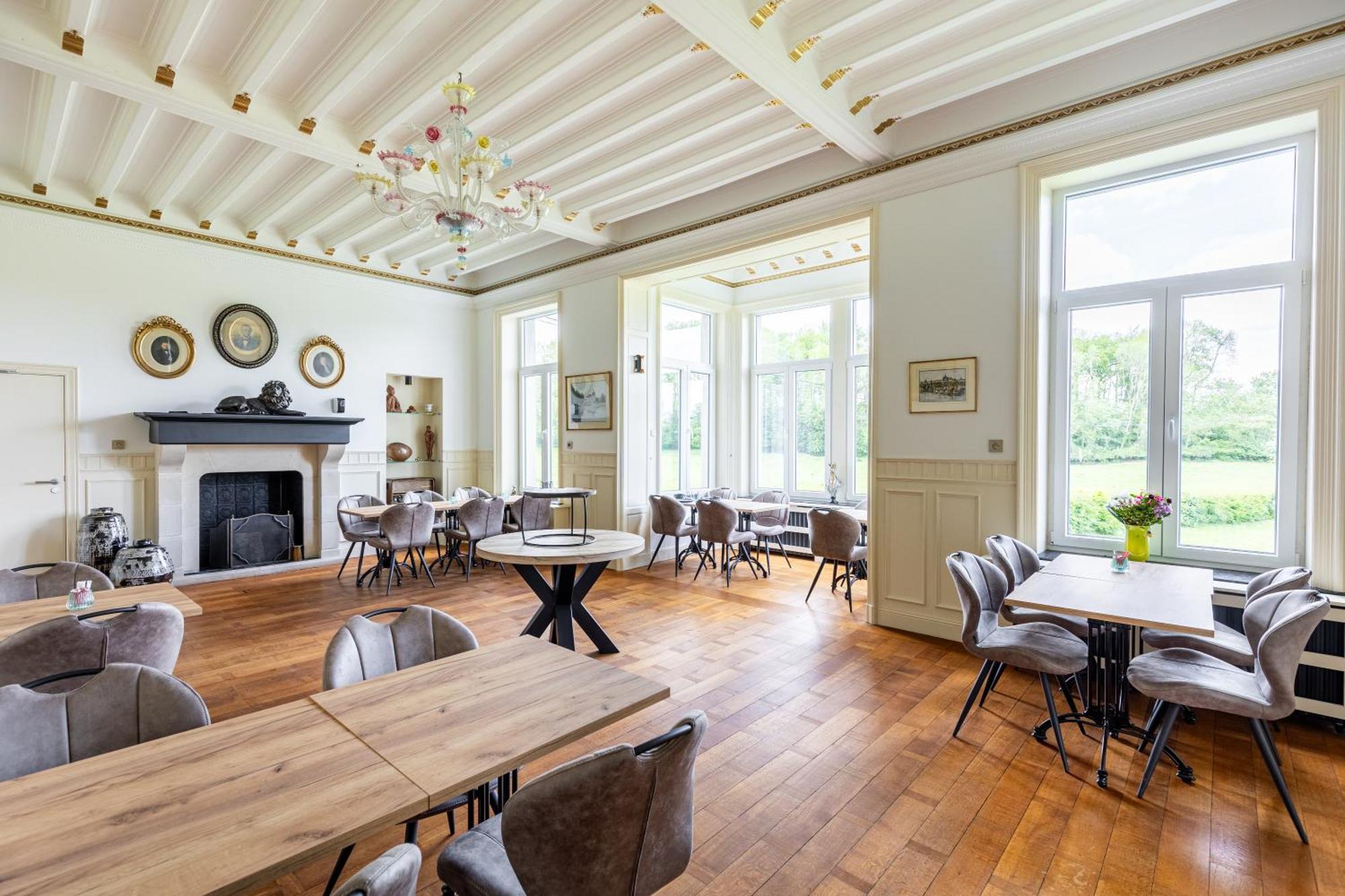 Suite Luxueuse Au Chateau De Saint Vitu 104 Tinlot Εξωτερικό φωτογραφία